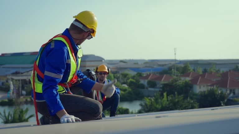 Best Flat Roofing  in Miamitown, OH